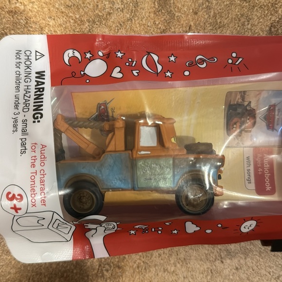 Disney and Pixar Cars: Mater Tonie - Picture 2 of 4